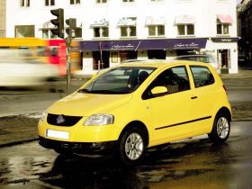 VOLKSWAGEN FOX 2004-2011