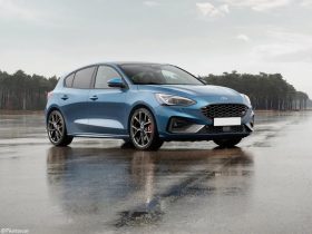 Ford Focus IV 2018 – 2024 Mains Libres