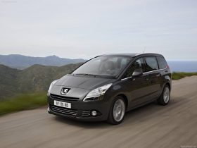 Peugeot 5008 I 2009 – 2017
